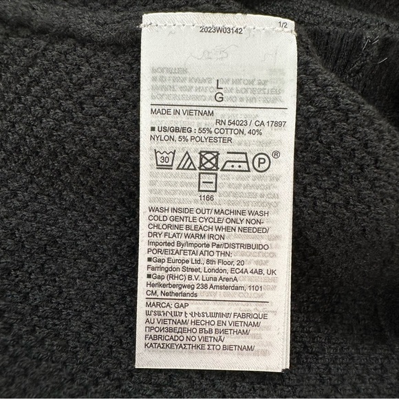 GAP Bella Crew Lightweight Pullover Sweater, True Black, Large NWT - Picture 14 of 15